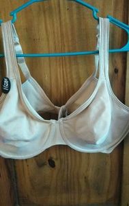 Women's brand new PLAYTEX bra size 44c